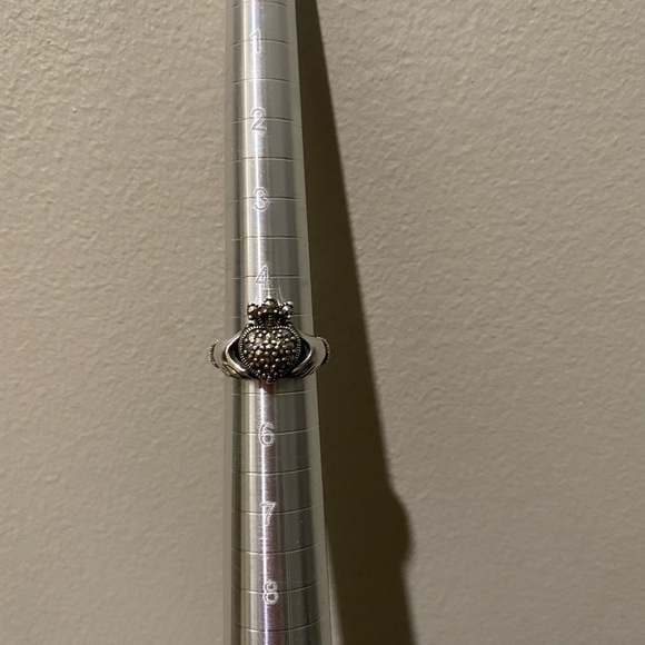 Claddagh ring - Picture 8 of 9